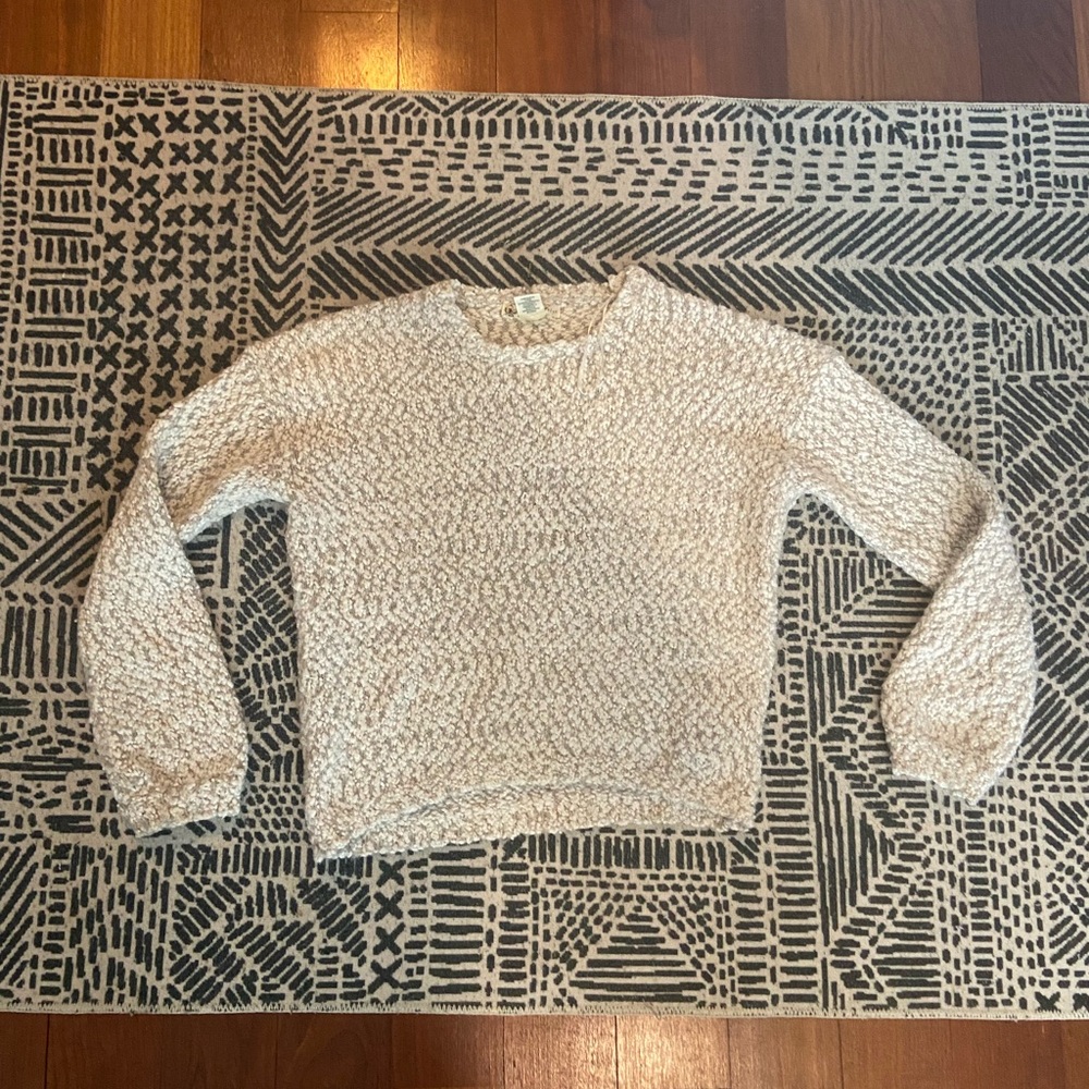 Kaisely Women’s knit sweatshirt